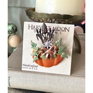 Vintage Harvest Moon Fall Autumn Pumpkin Corn Stalk Brooch NEW